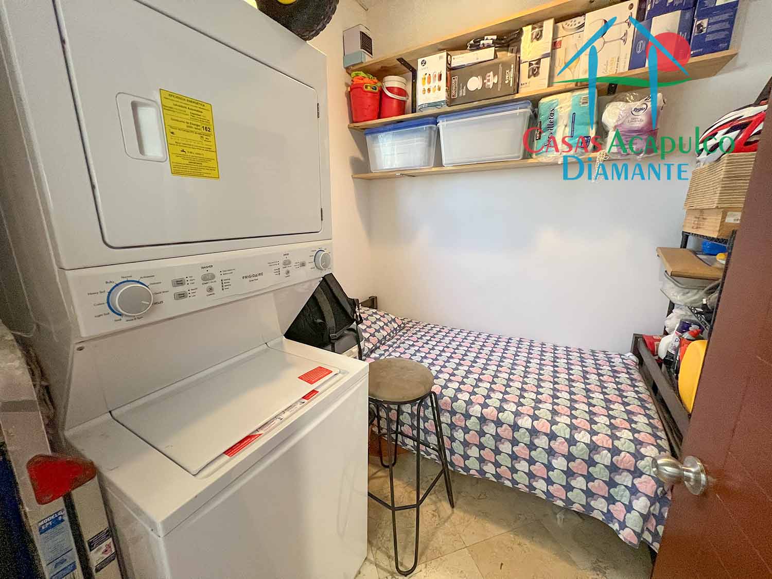 Pacífico Diamante Timón PH 1 - Cuarto de servicio 1